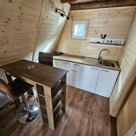 Vikendica L&v Holiday home *