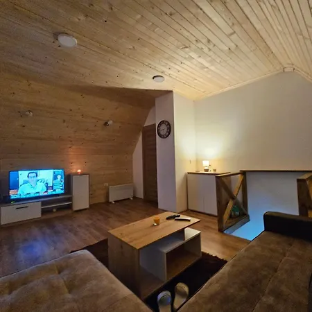 Vikendica L&v *