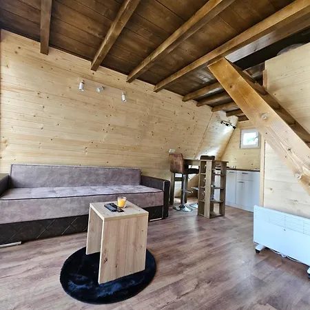 Holiday home Vikendica L&v *
